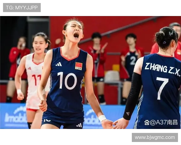 中国女排逆袭成功以3比2力克美国队晋级世界杯决赛全员拼搏展现顽强斗志